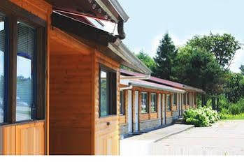 Gold Pine Inn Motel Gravenhurst Exterior photo